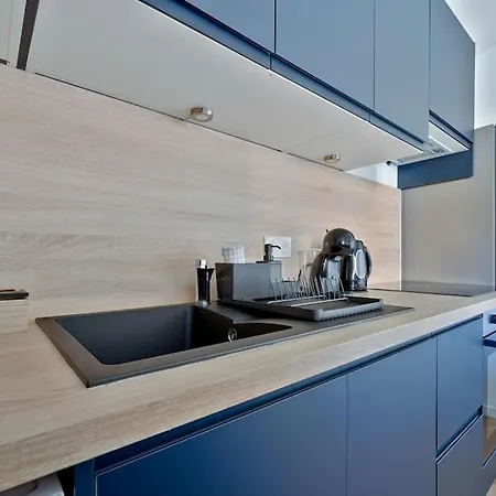 Welcome To Lucie House Marly-le-Roi